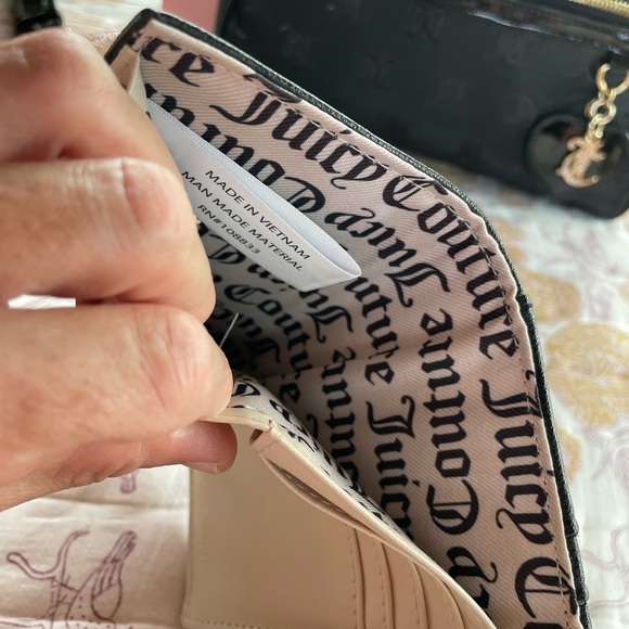 BUNDLE ‼️BNWT🎉🌹JUICY COUTURE HAND BAG/PURSE & WALLET🌹 - Picture 12 of 16